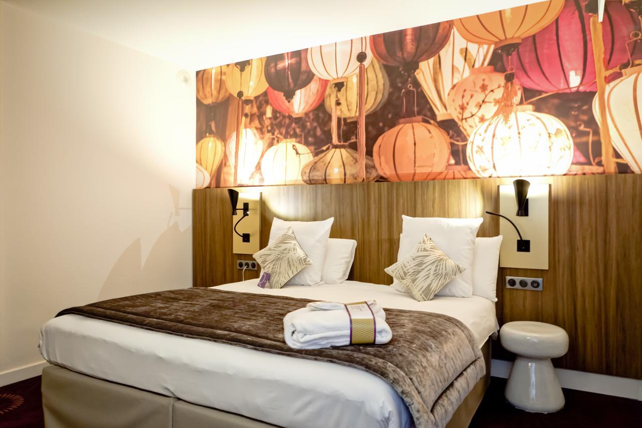 Mercure Centre Plaza République Hotel 4*